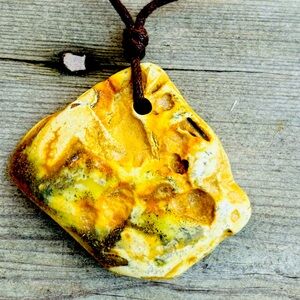 Baltic Amber of high quality - custom made pendant